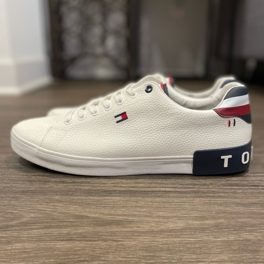 Tommy Hilfiger Rezz sz 13 - Picture 1 of 4